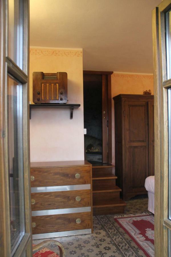 Bed & Breakfast Triora Medievale ภายนอก รูปภาพ