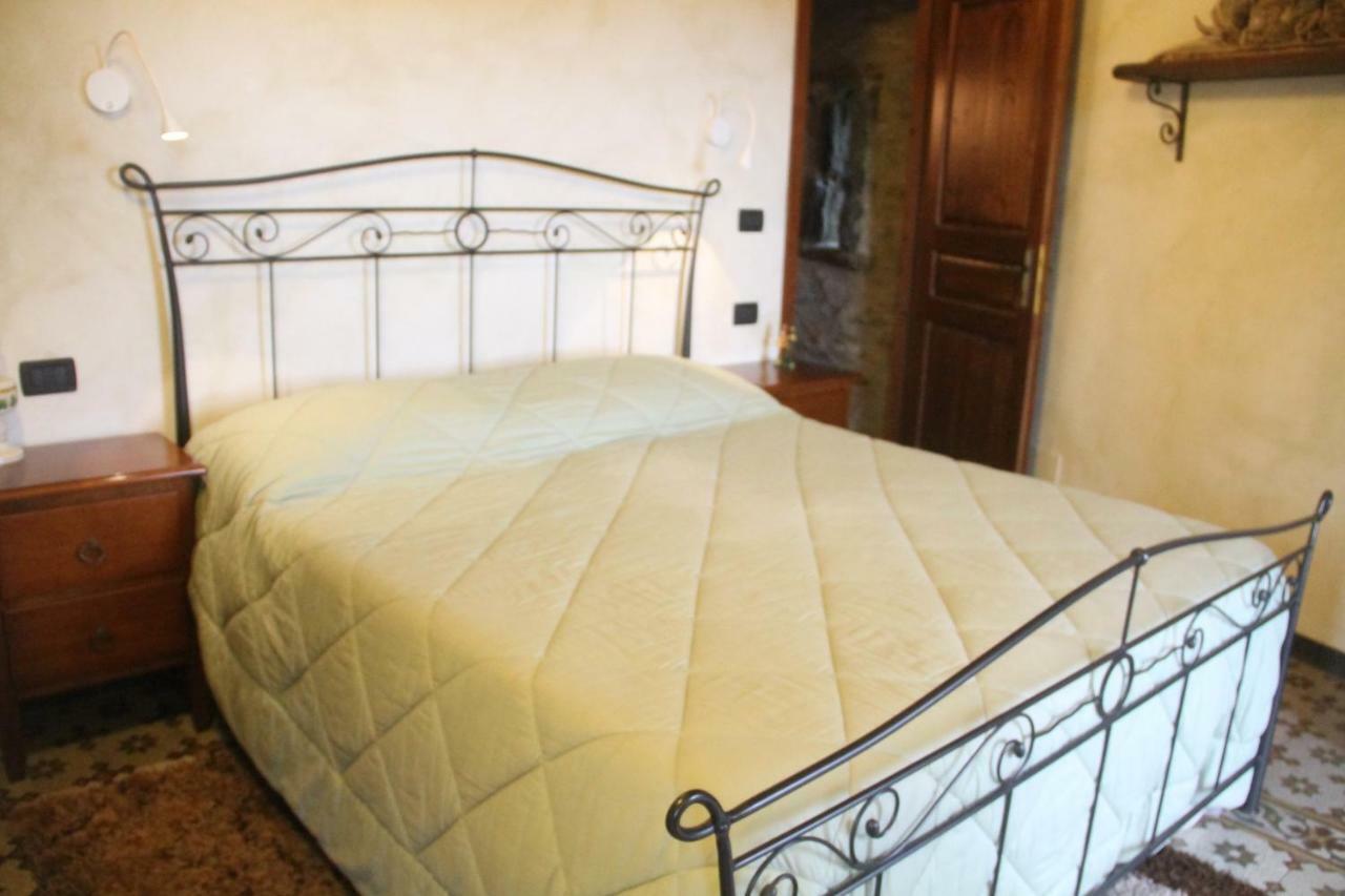 Bed & Breakfast Triora Medievale ภายนอก รูปภาพ
