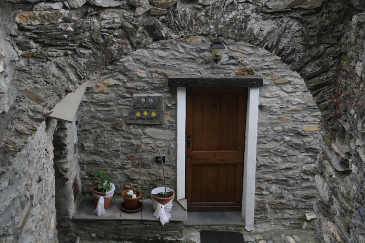 Bed & Breakfast Triora Medievale ภายนอก รูปภาพ